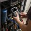 Digitálny manifold PCE-HVAC 10 s 83 chladivami a dvoma sondami